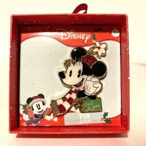 NEW Disney Minnie Mouse Vintage Flower Pot Hat Holiday Christmas Pin